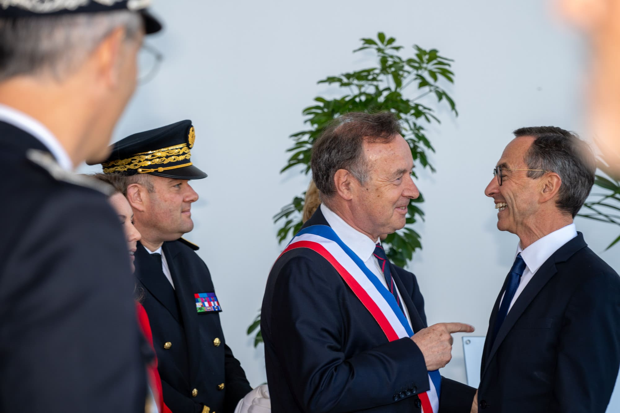 inauguration de l'hôtel de Police de SQY Jean Michel Fourgous et Retailleau
