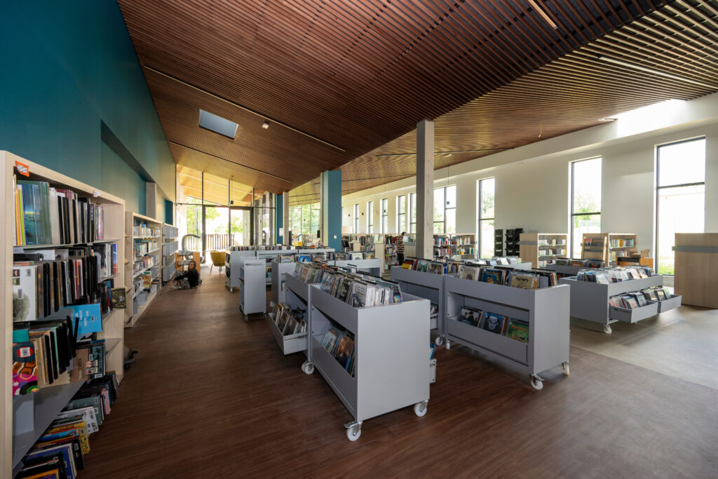 Ce que fait l’agglo pour votre ville ! 1 Mediatheque magny